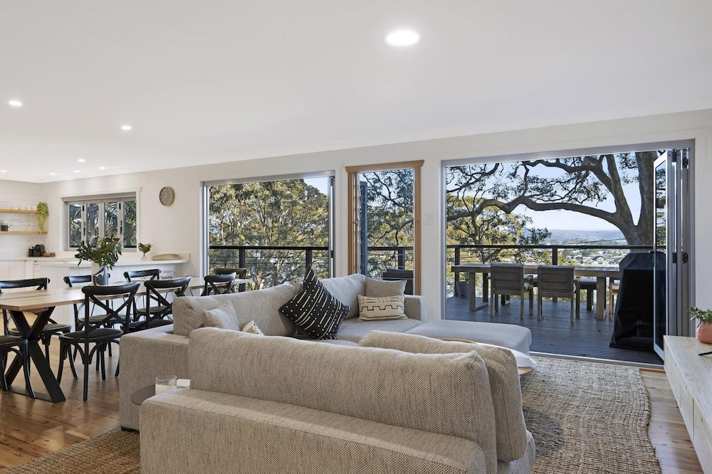 Photo of Livingroom in Pretty Beach Central Coast
