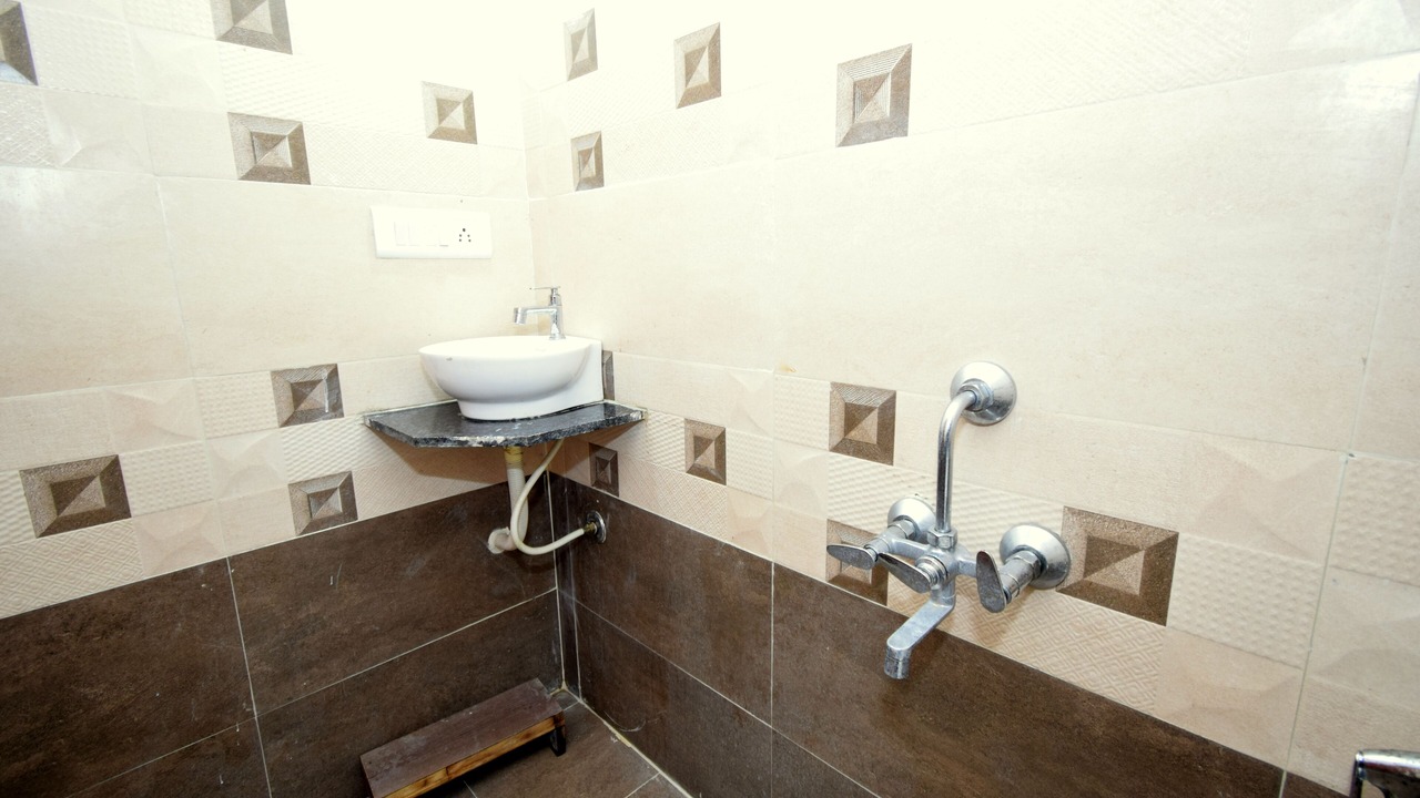 Photo of Bathroom in Paldi