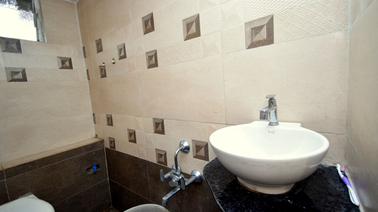 Photo of Bathroom in Paldi