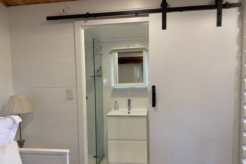 Photo of Bathroom in Castle Hill
