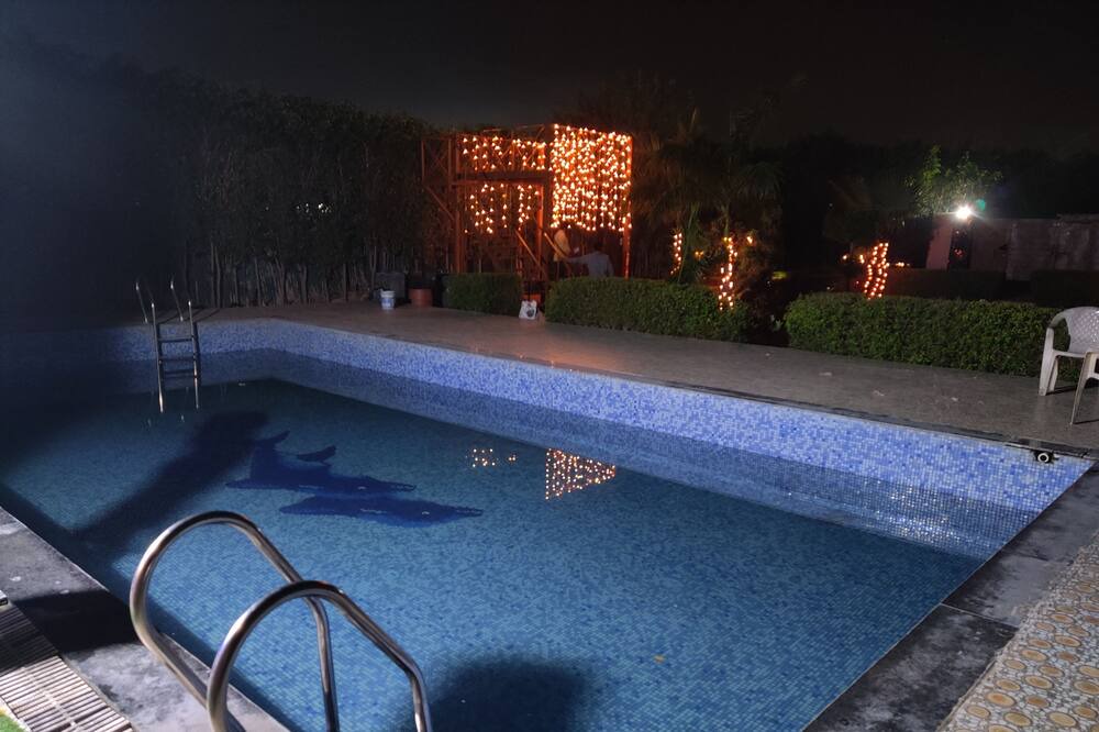 Photo of Outdoor in Noida