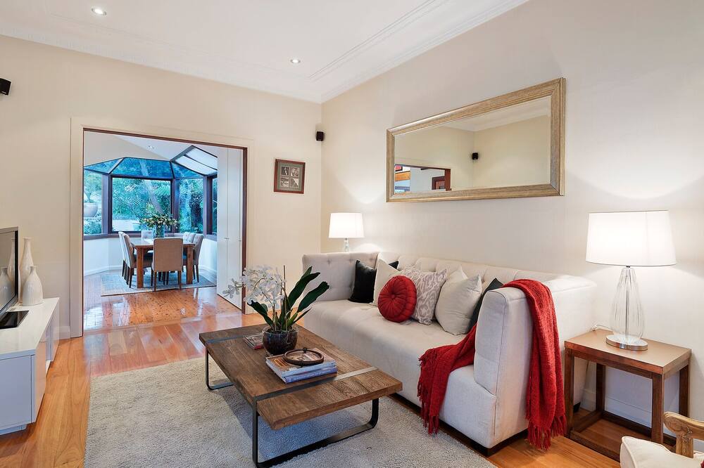 Photo of Livingroom in Leichhardt