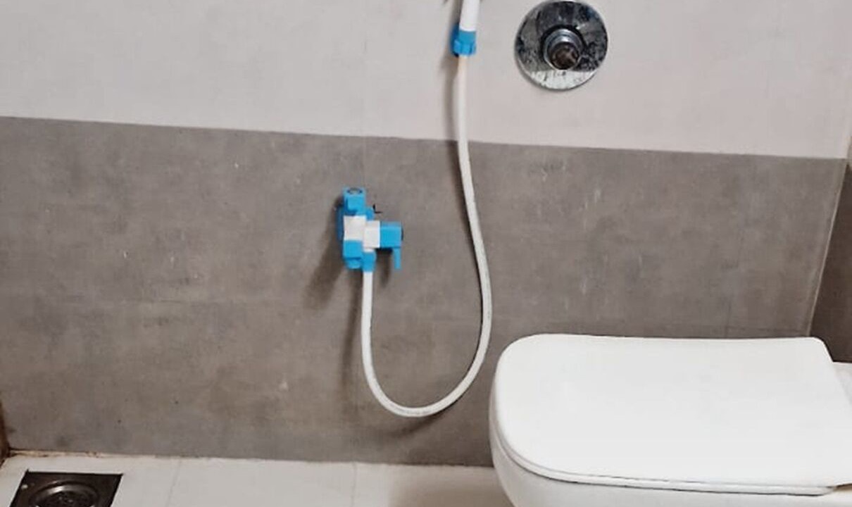 Photo of Bathroom in Koliyaak