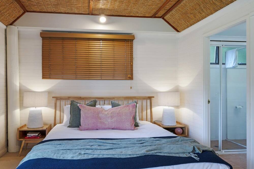 Photo of Bedroom in Macmasters Beach