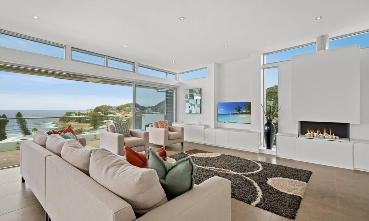 Photo of Livingroom in Avoca Beach