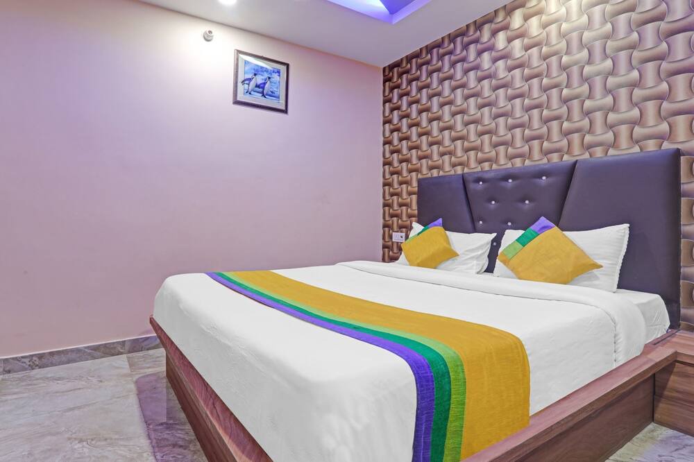 Photo of Bedroom in Allahabad