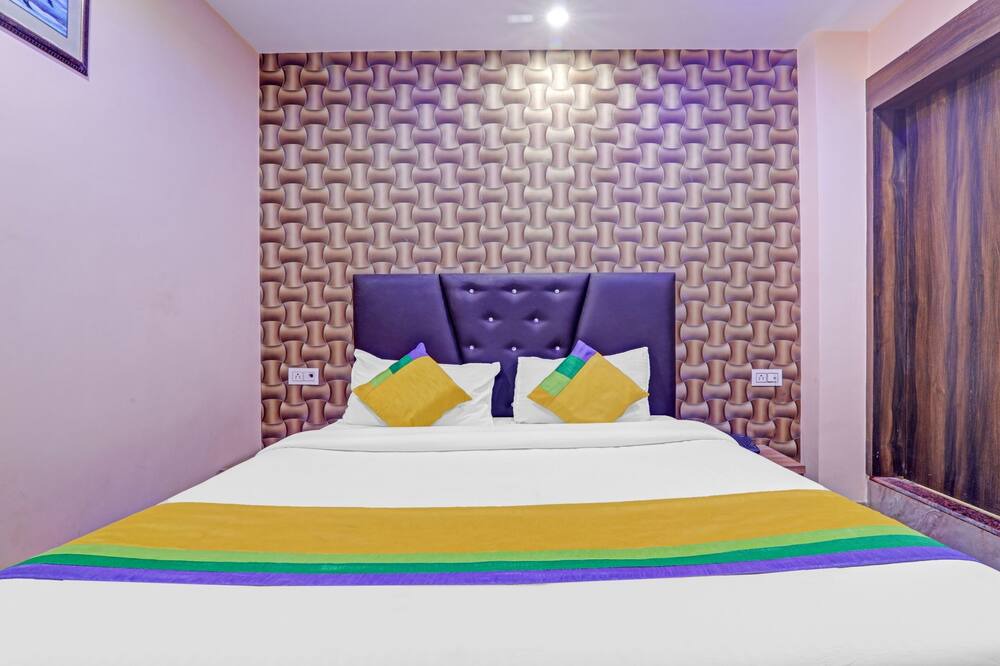 Photo of Bedroom in Allahabad