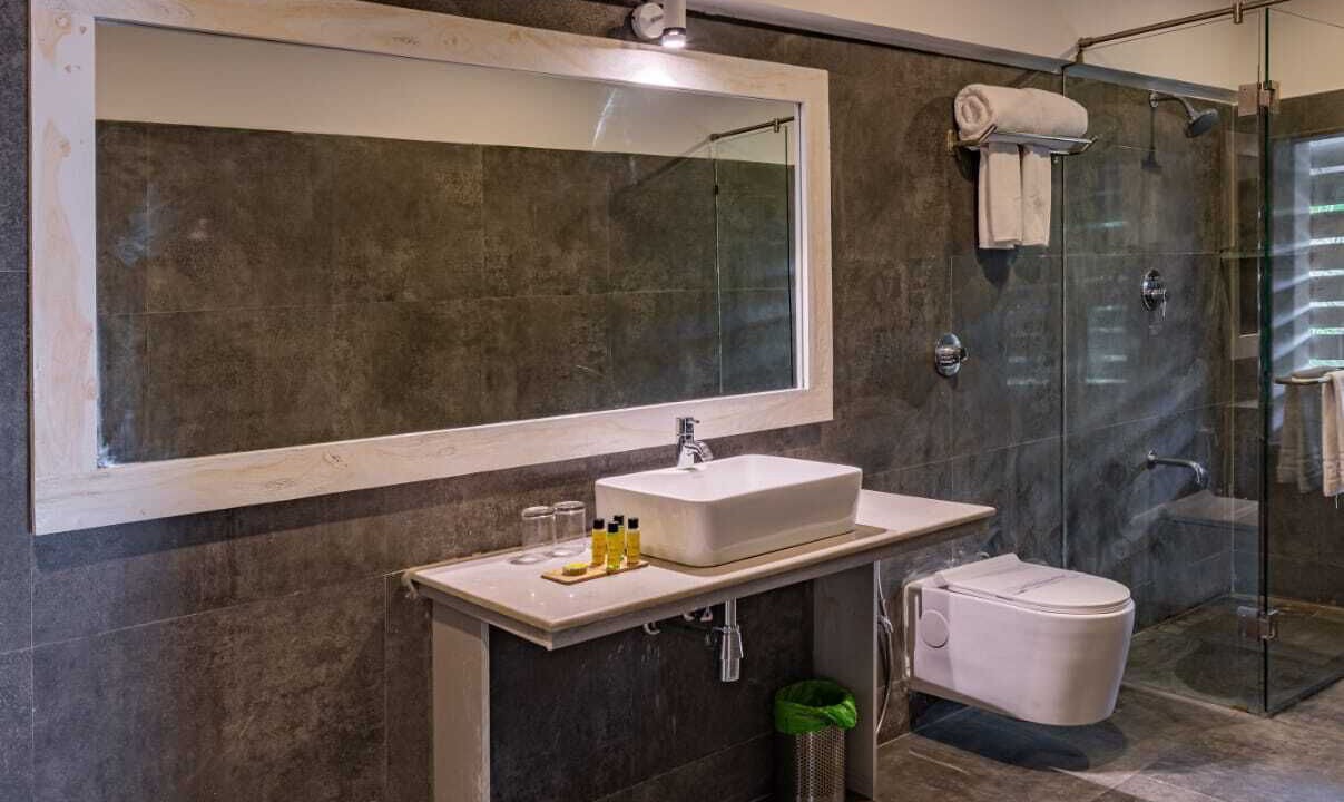 Photo of Bathroom in Parshwapuram