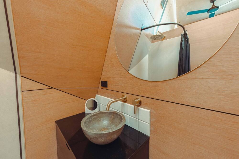 Photo of Bathroom in Glenquarry