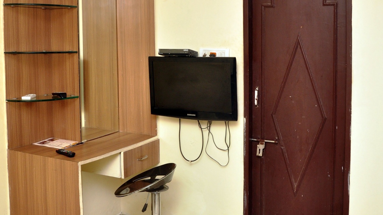 Photo of Bedroom in Maharana Pratap Nagar