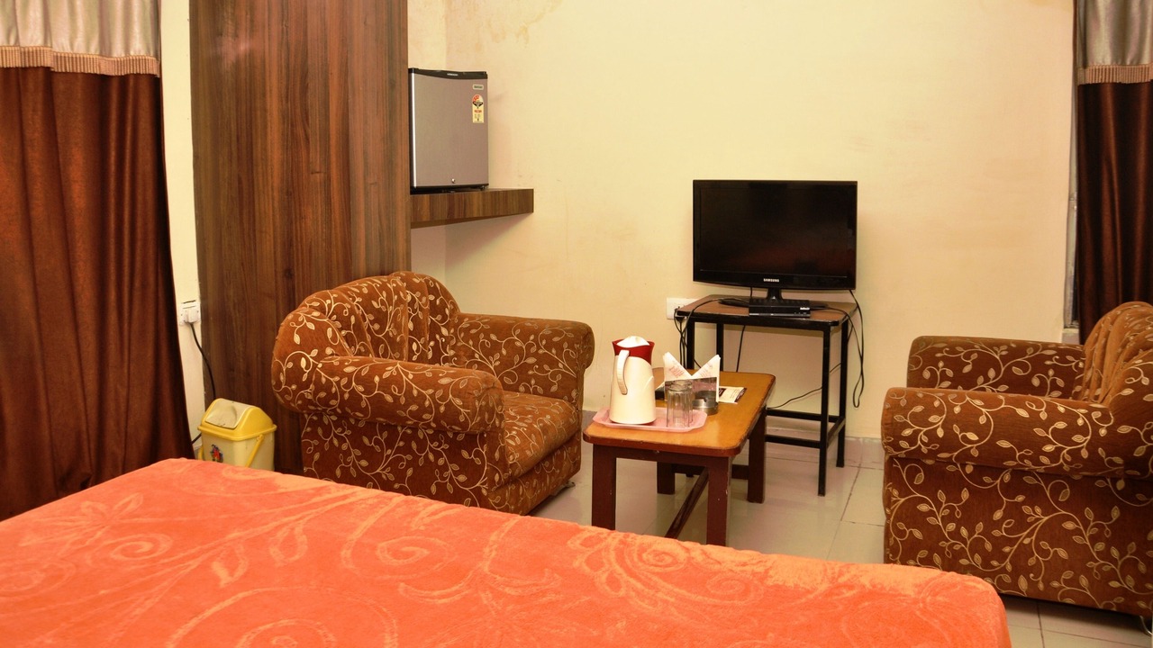 Photo of Bedroom in Maharana Pratap Nagar