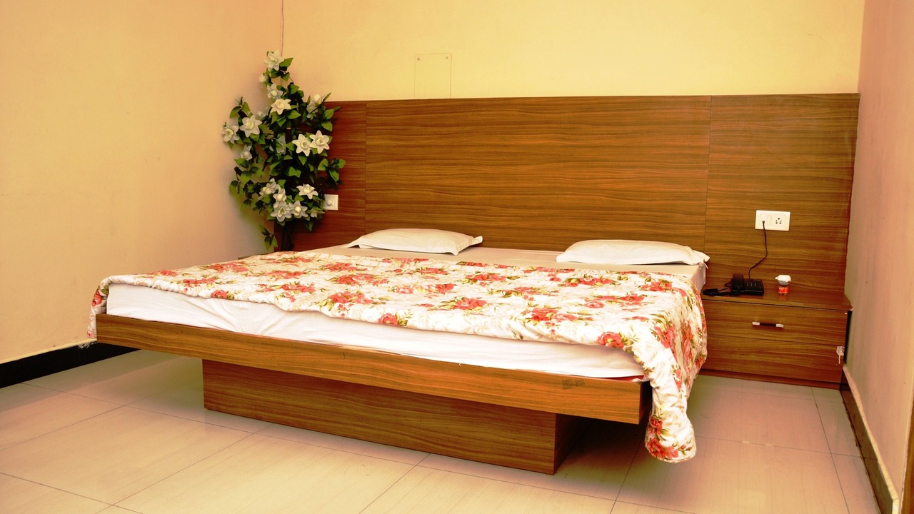 Photo of Bedroom in Maharana Pratap Nagar