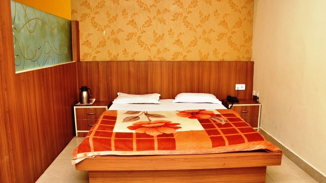 Photo of Bedroom in Maharana Pratap Nagar