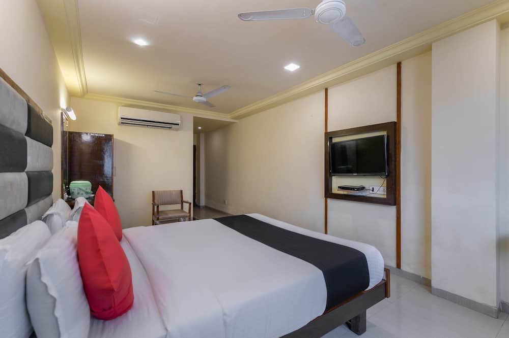 Photo of Bedroom in Ahmedabad City Centre