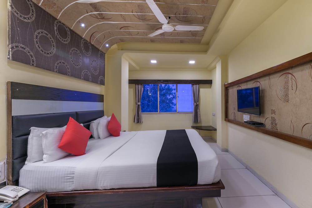 Photo of Bedroom in Ahmedabad City Centre