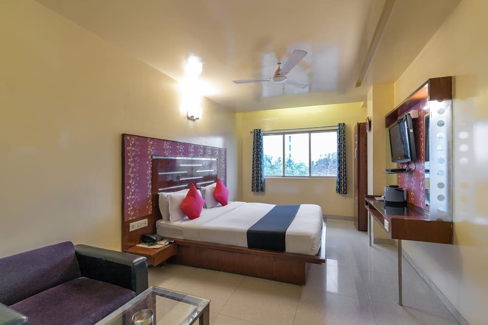 Photo of Bedroom in Ahmedabad City Centre