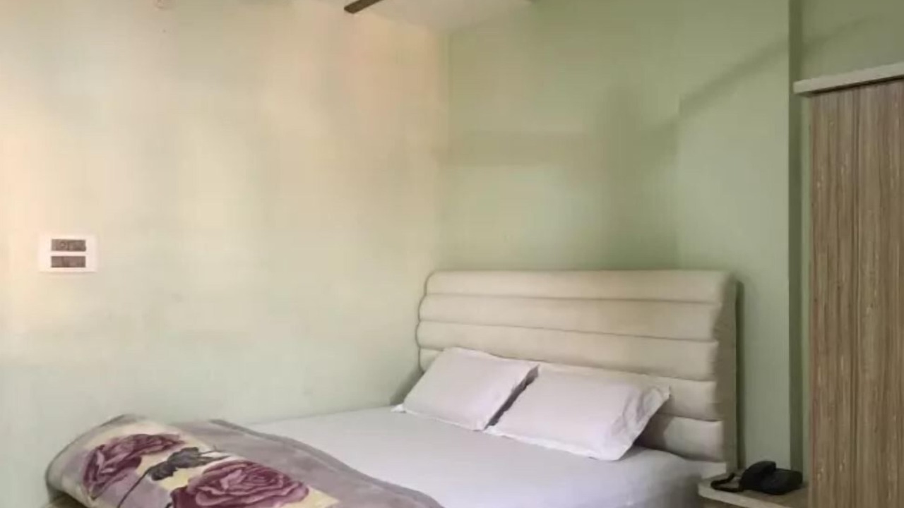 Photo of Bedroom in Mau Ranipur