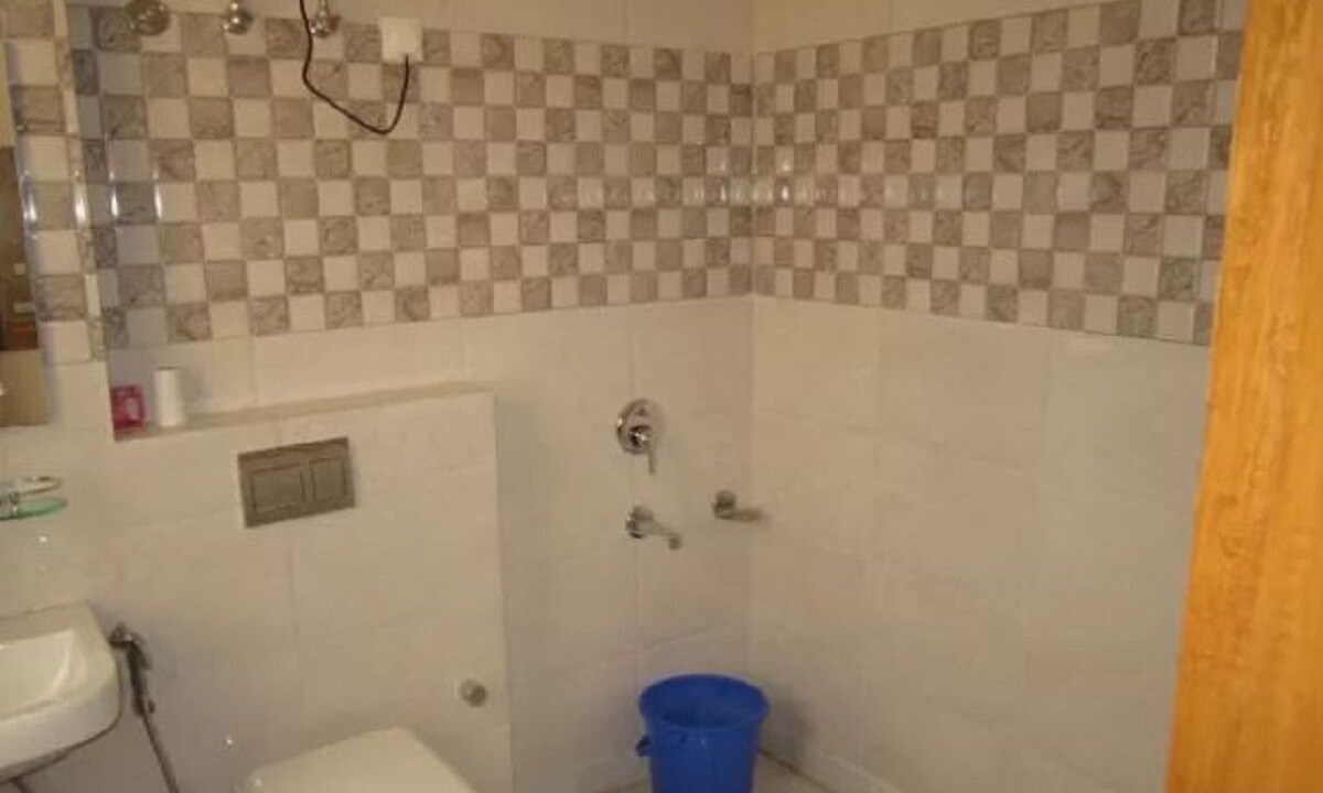 Photo of Bathroom in DLF City
