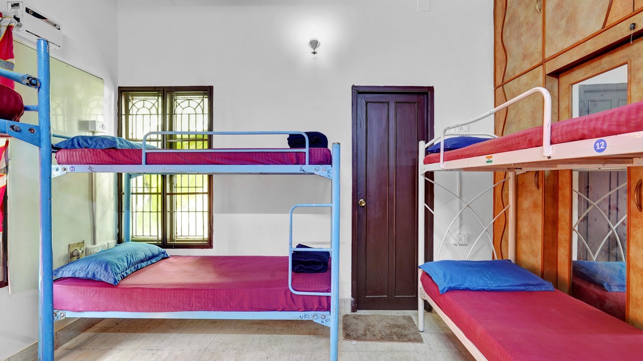 Photo of Bedroom in Ekkatuthangal