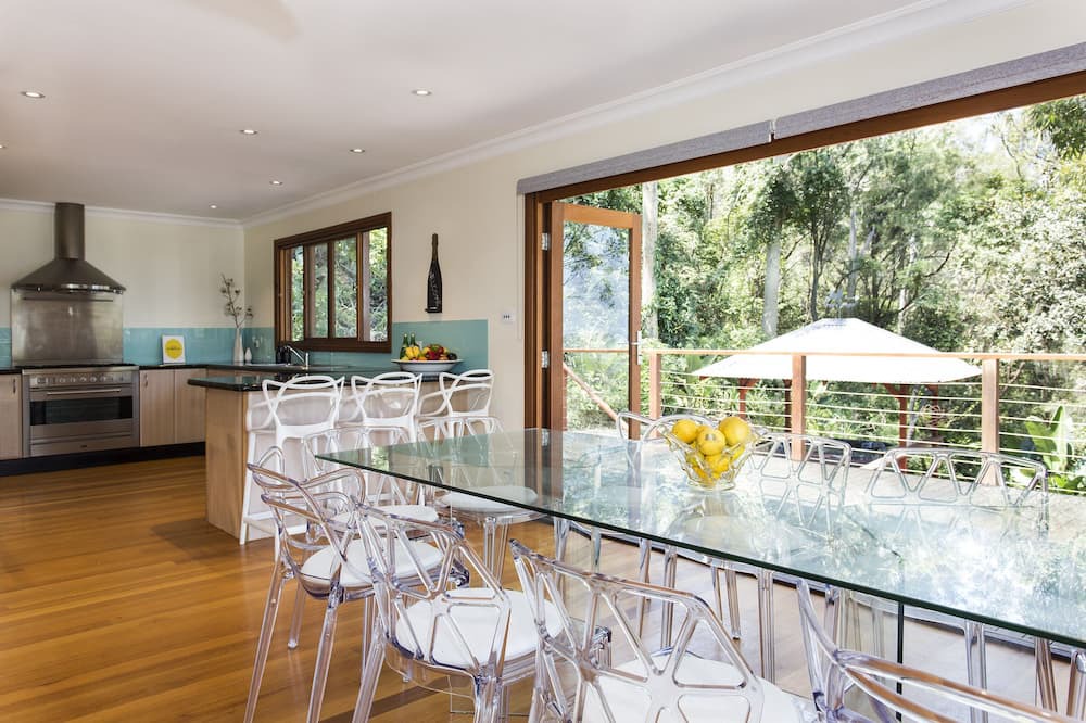 Photo of Kitchen in Whale Beach