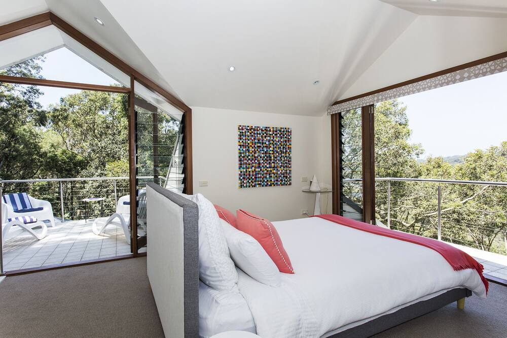 Photo of Bedroom in Whale Beach