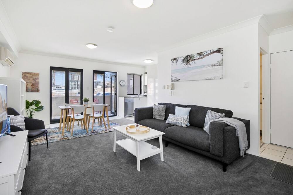 Photo of Livingroom in Crows Nest