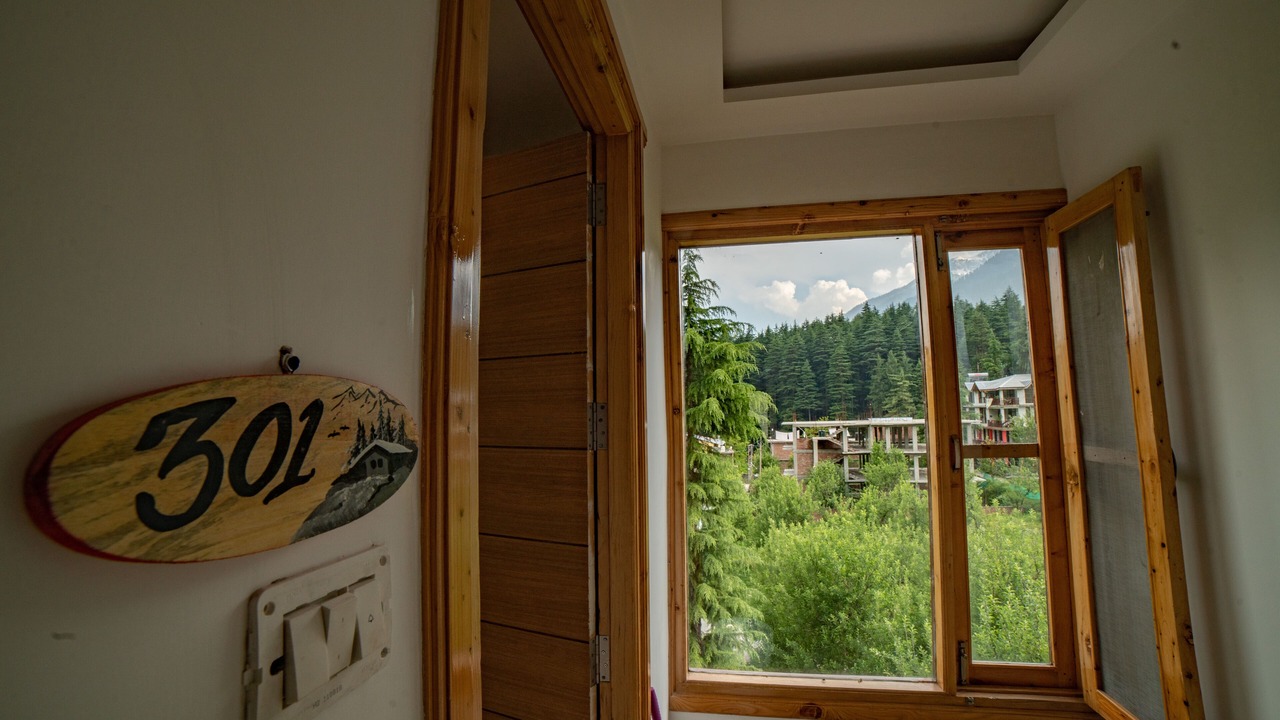Photo of Bedroom in New Manali