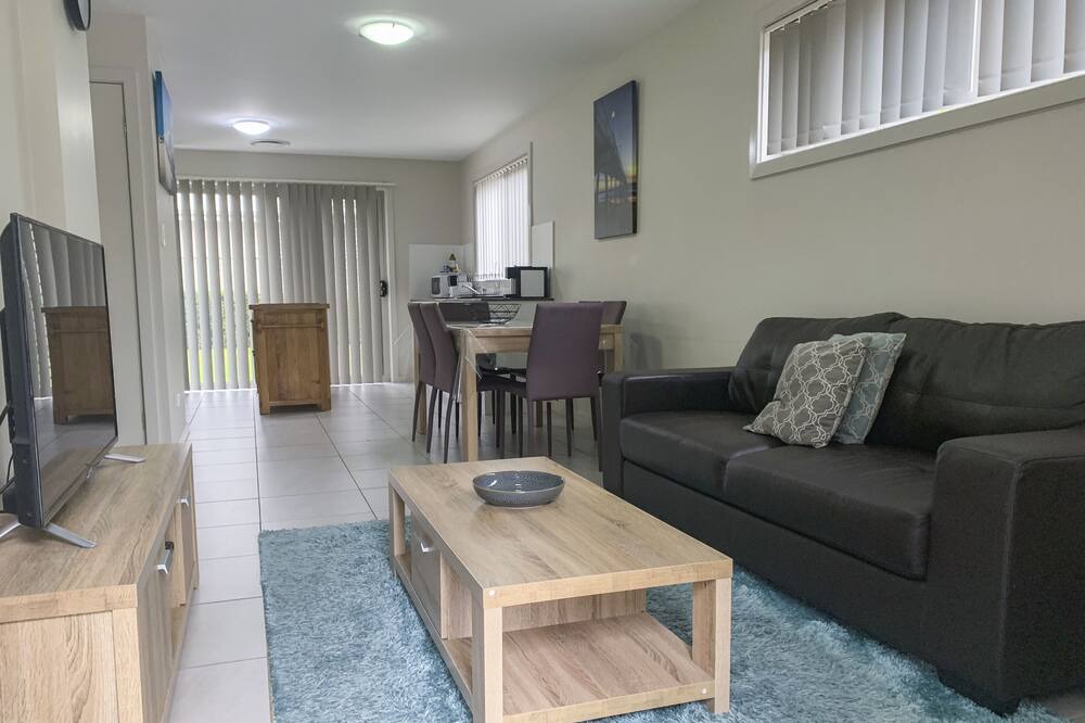 Photo of Livingroom in Werrington