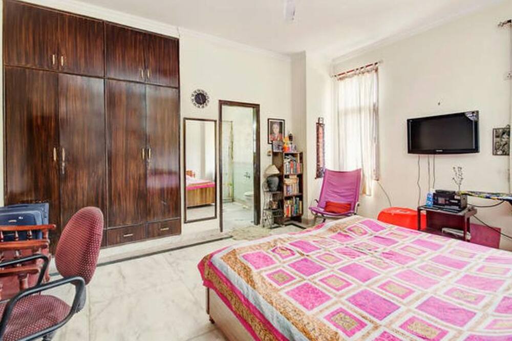 Photo of Bedroom in Naraina