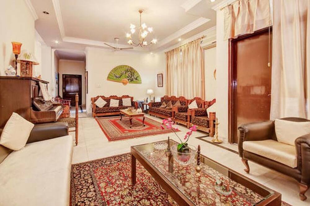 Photo of Livingroom in Naraina