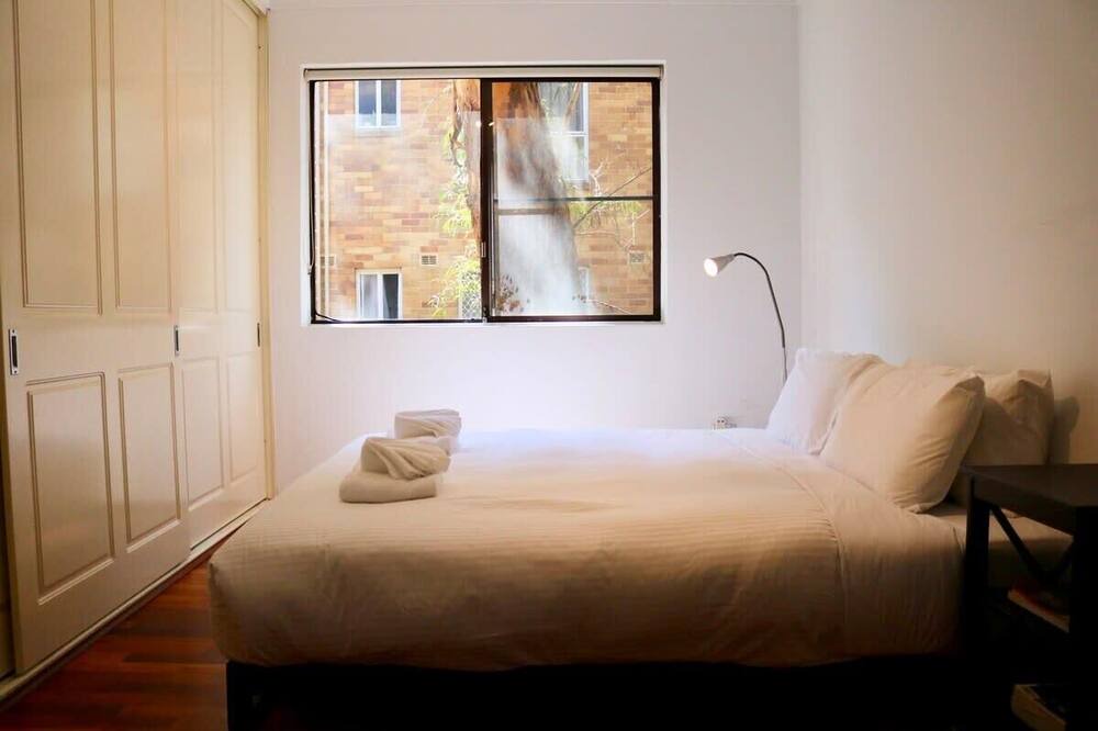Photo of Bedroom in Lane Cove North