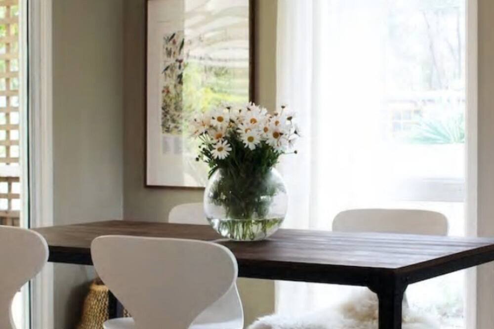Photo of Livingroom in Wentworth Falls