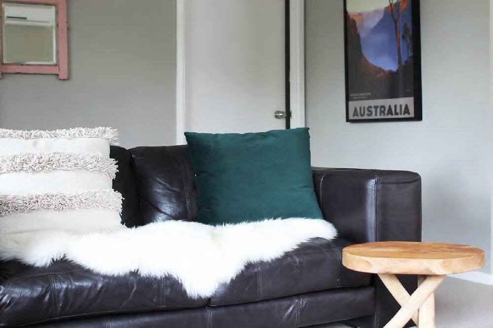 Photo of Livingroom in Wentworth Falls