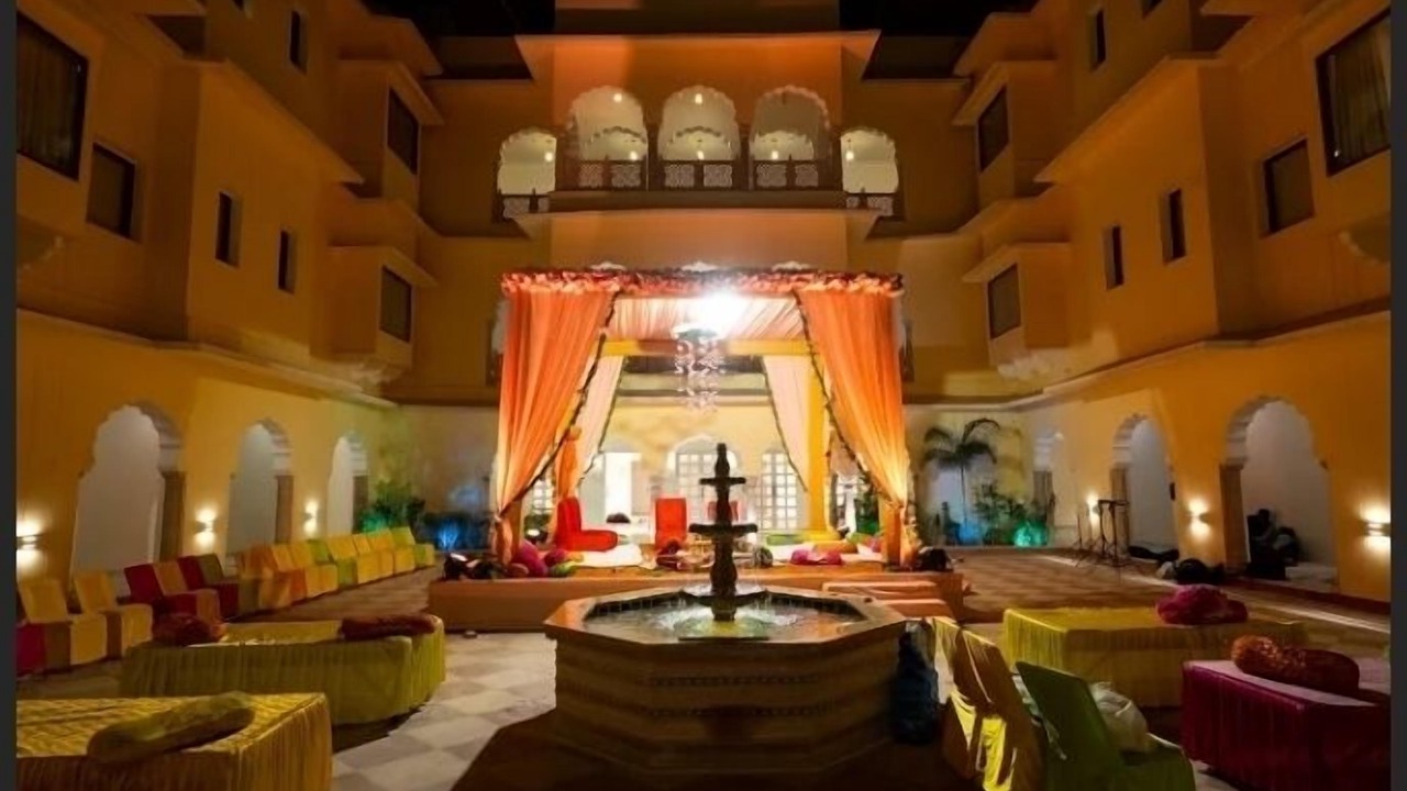 Photo of Outdoor in Amer