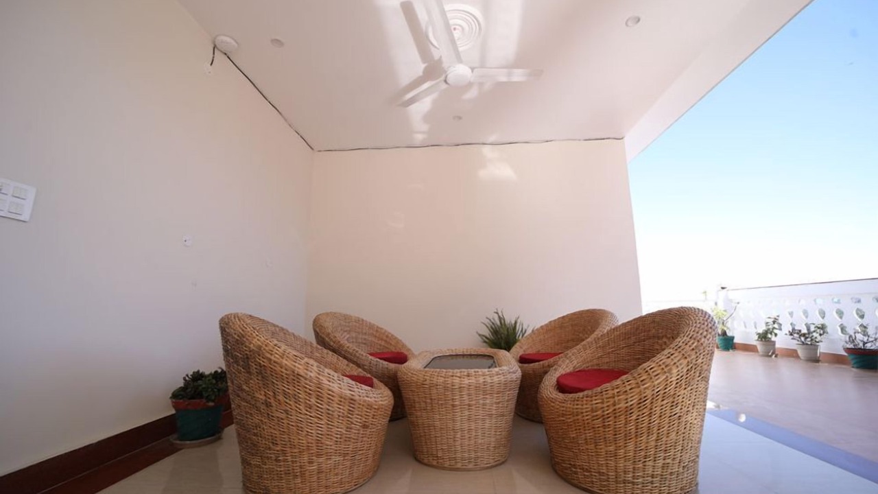 Photo of Patio Balcony in Chamba