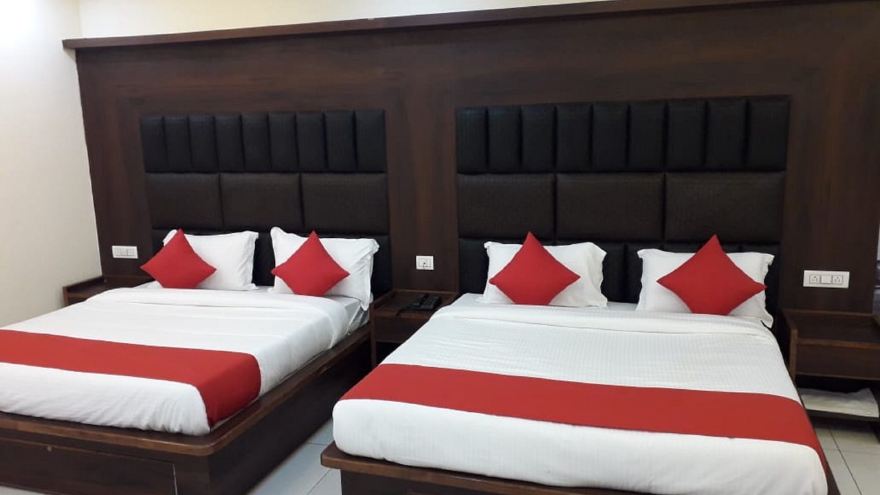 Photo of Bedroom in Katra