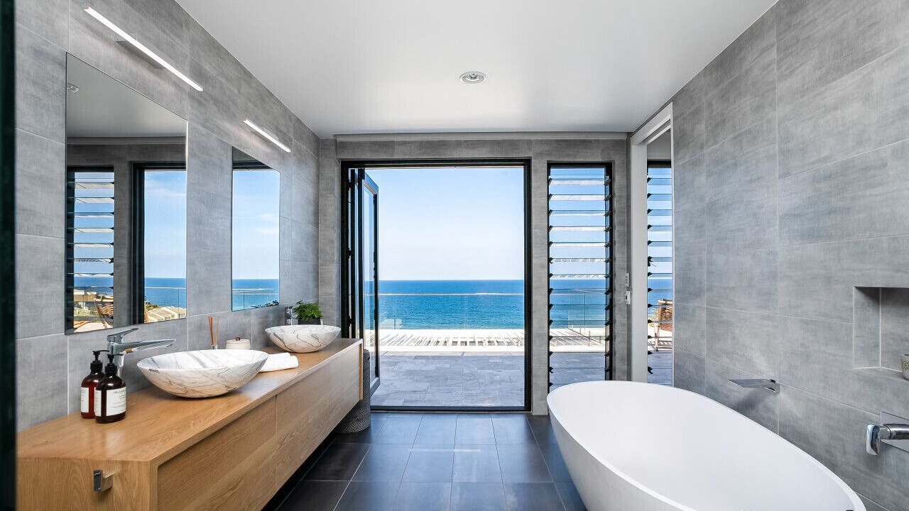 Photo of Bathroom in Freshwater