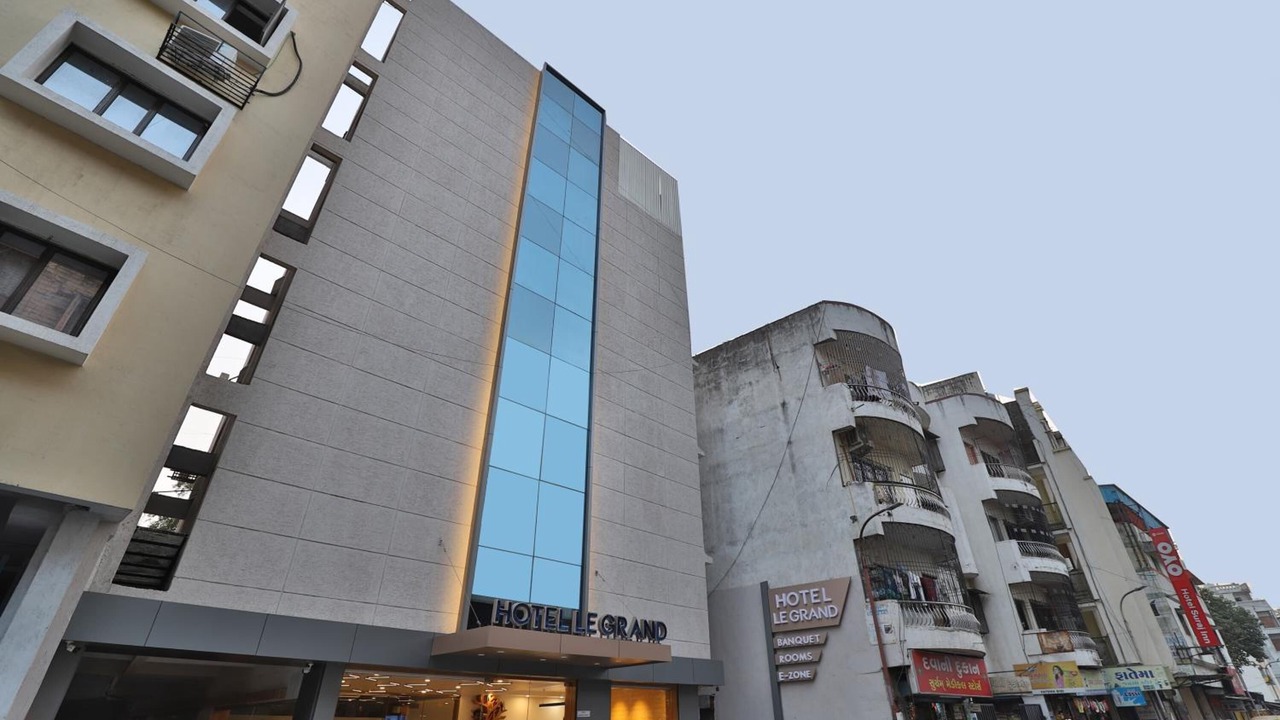 Photo of Outdoor in Surat