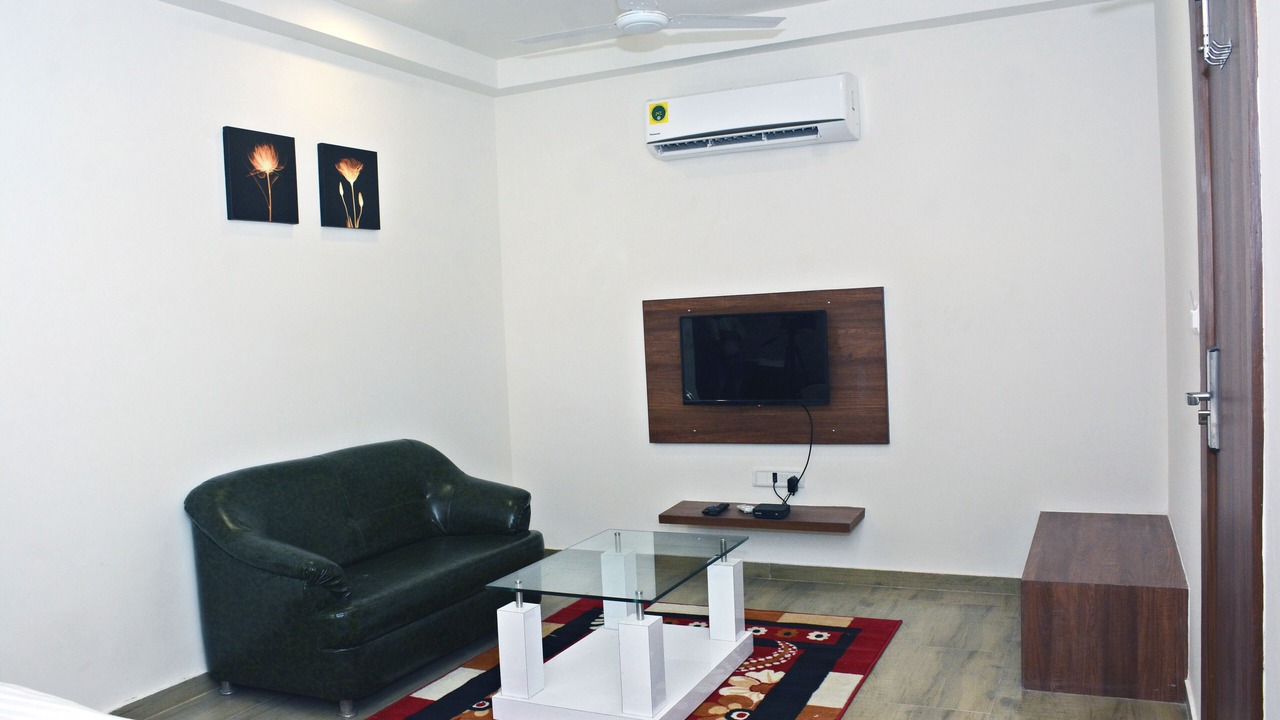Photo of Bedroom in Vadodara