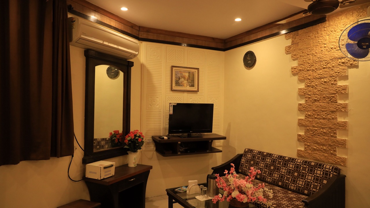 Photo of Bedroom in Mahabaleshwar