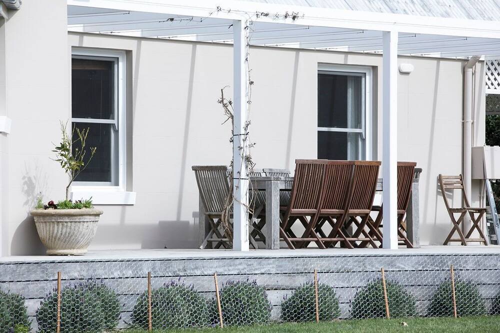 Photo of Patio Balcony in Glenquarry