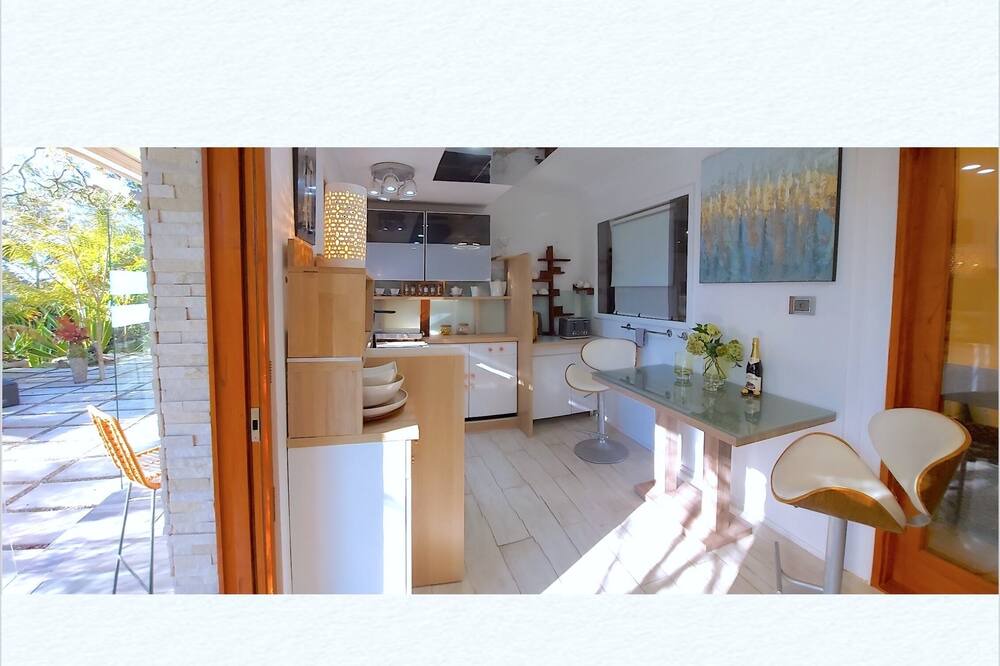 Photo of Livingroom in Palm Beach