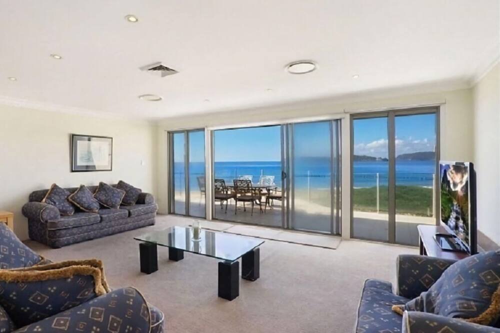 Photo of Livingroom in Umina Beach