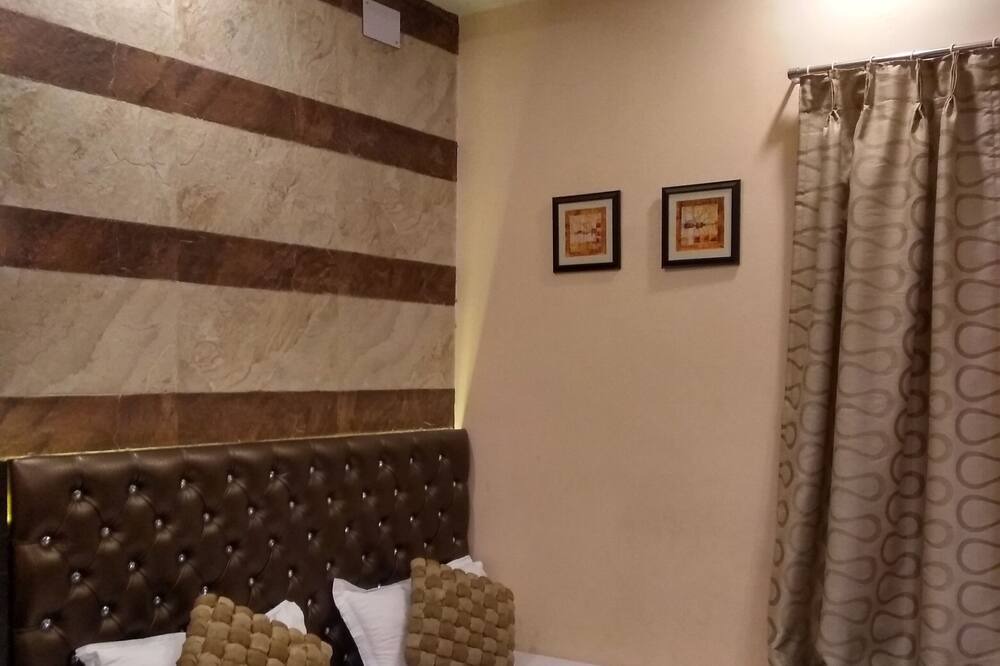 Photo of Bedroom in Park Street