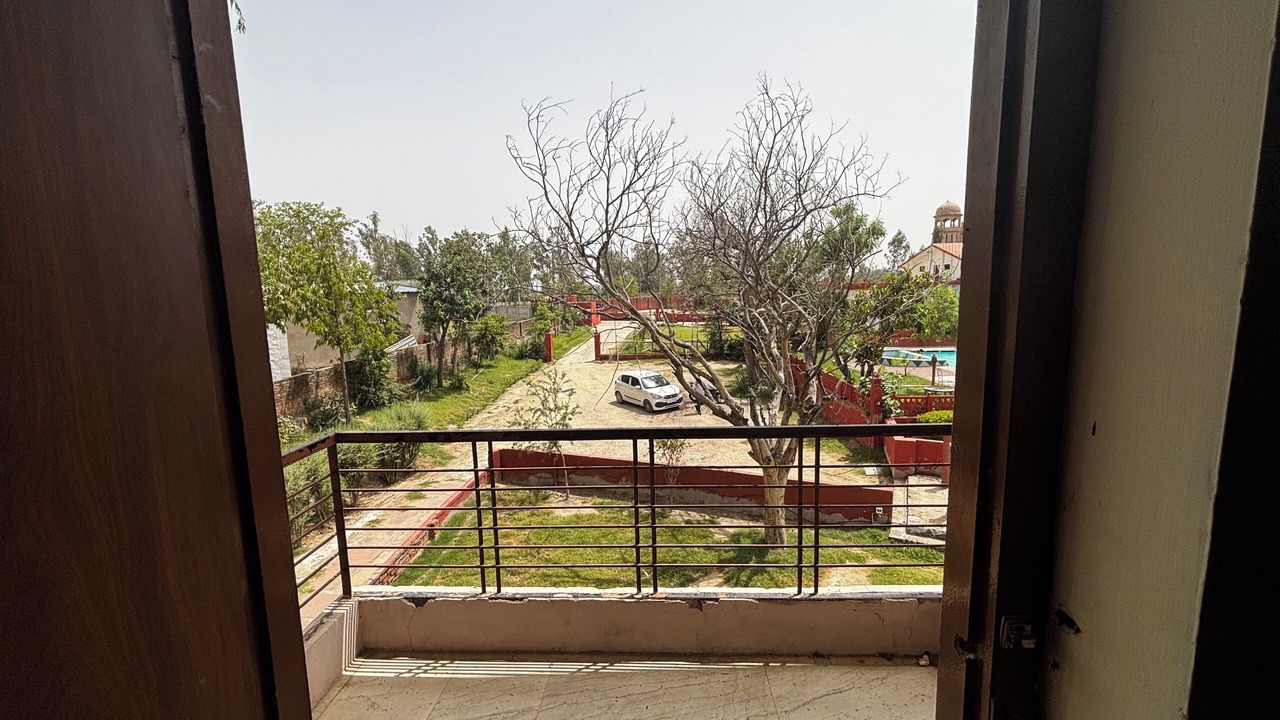 Photo of Bedroom in Bharatpur
