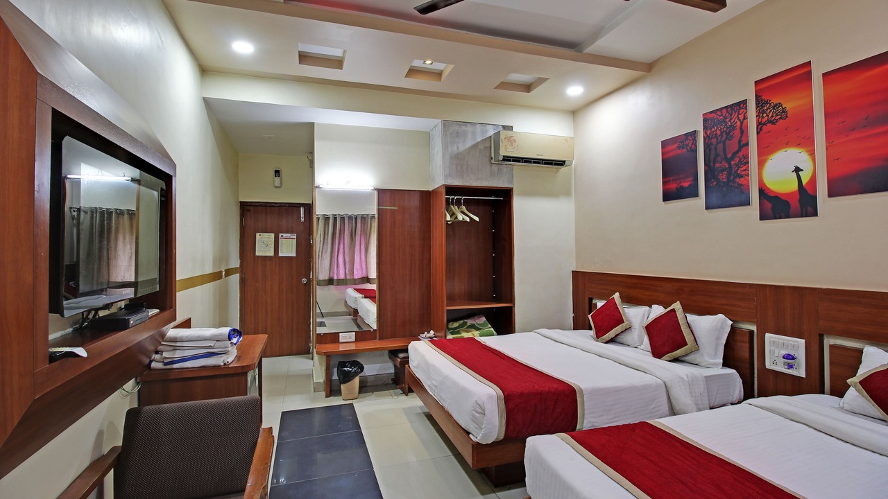 Photo of Bedroom in Mount Abu