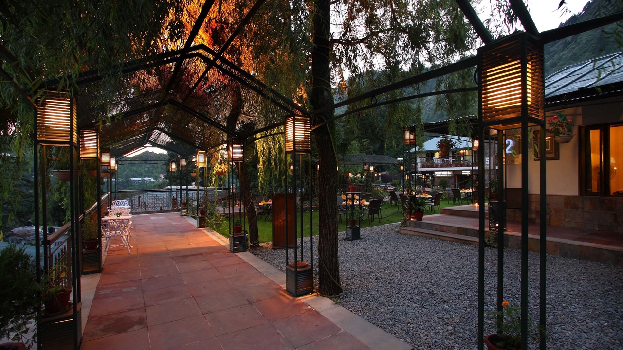 Photo of Patio Balcony in Nainital