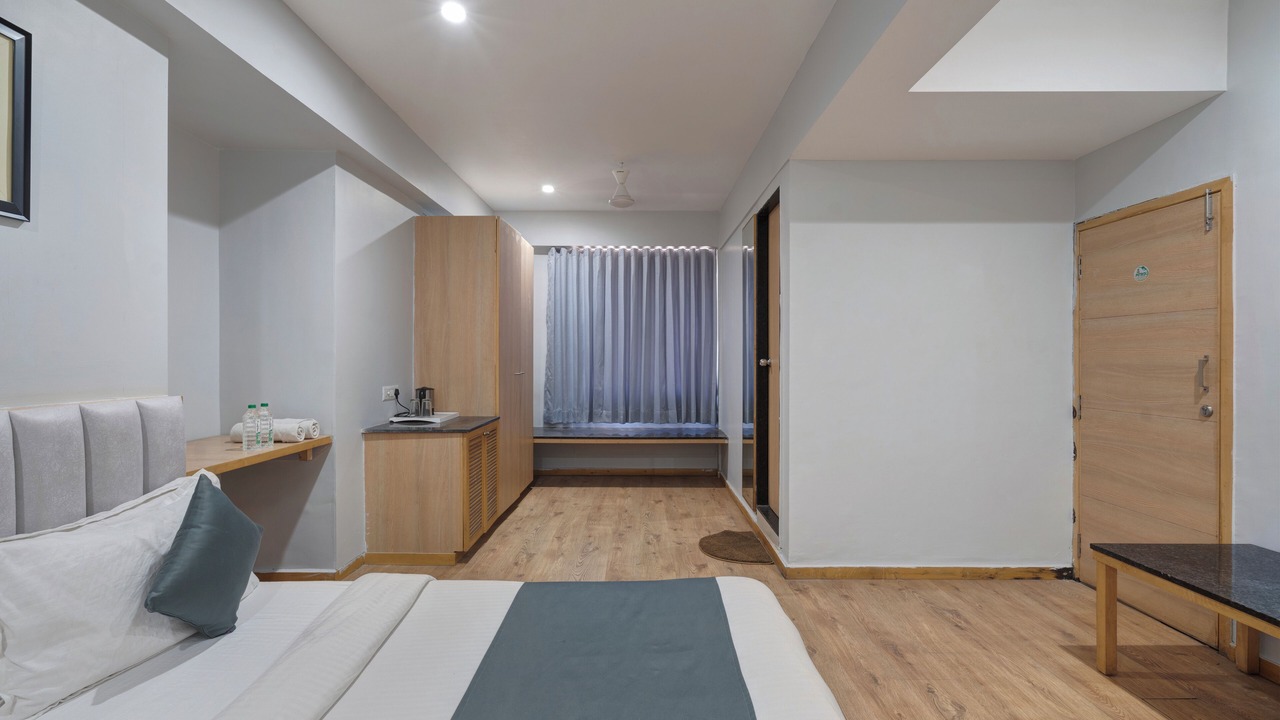 Photo of Bedroom in Gandhinagar