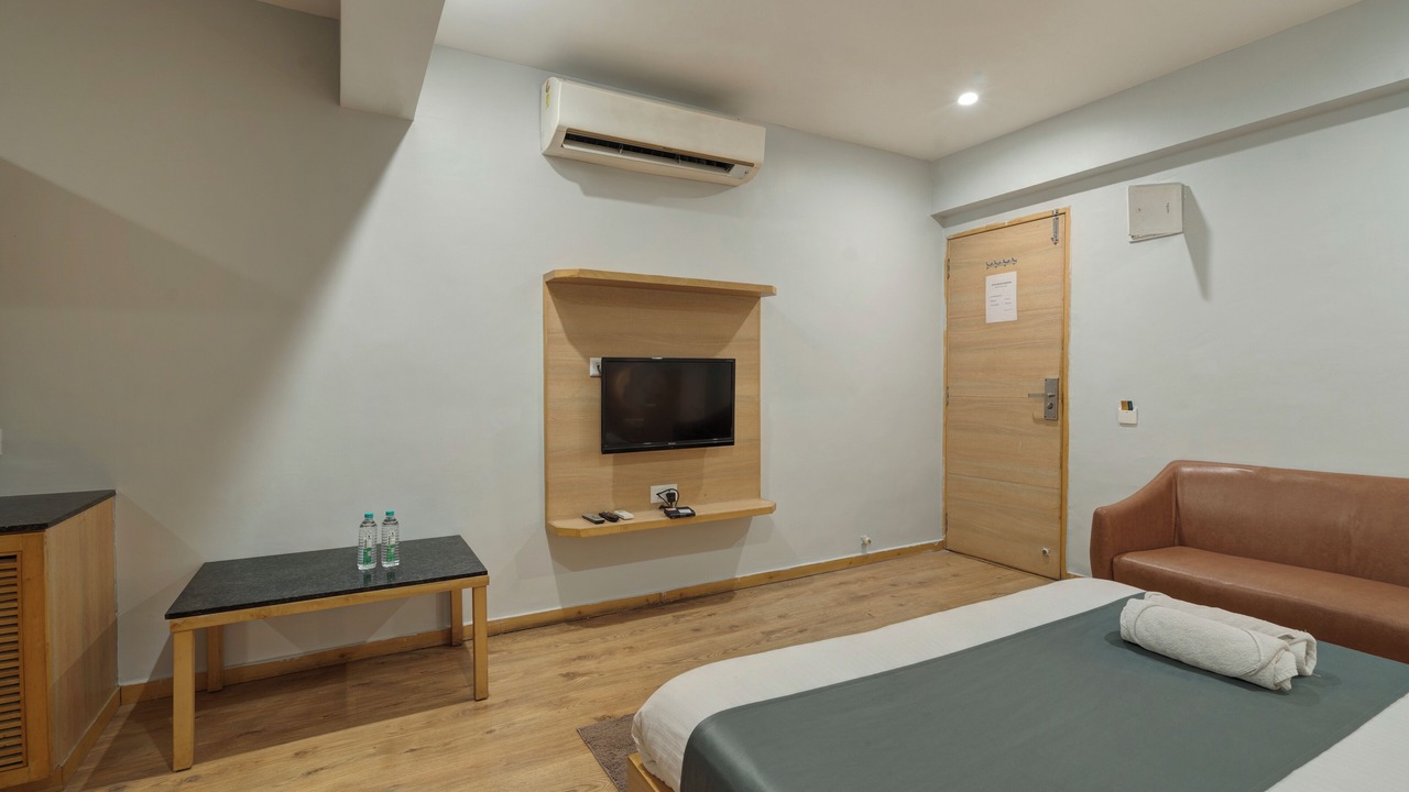 Photo of Bedroom in Gandhinagar