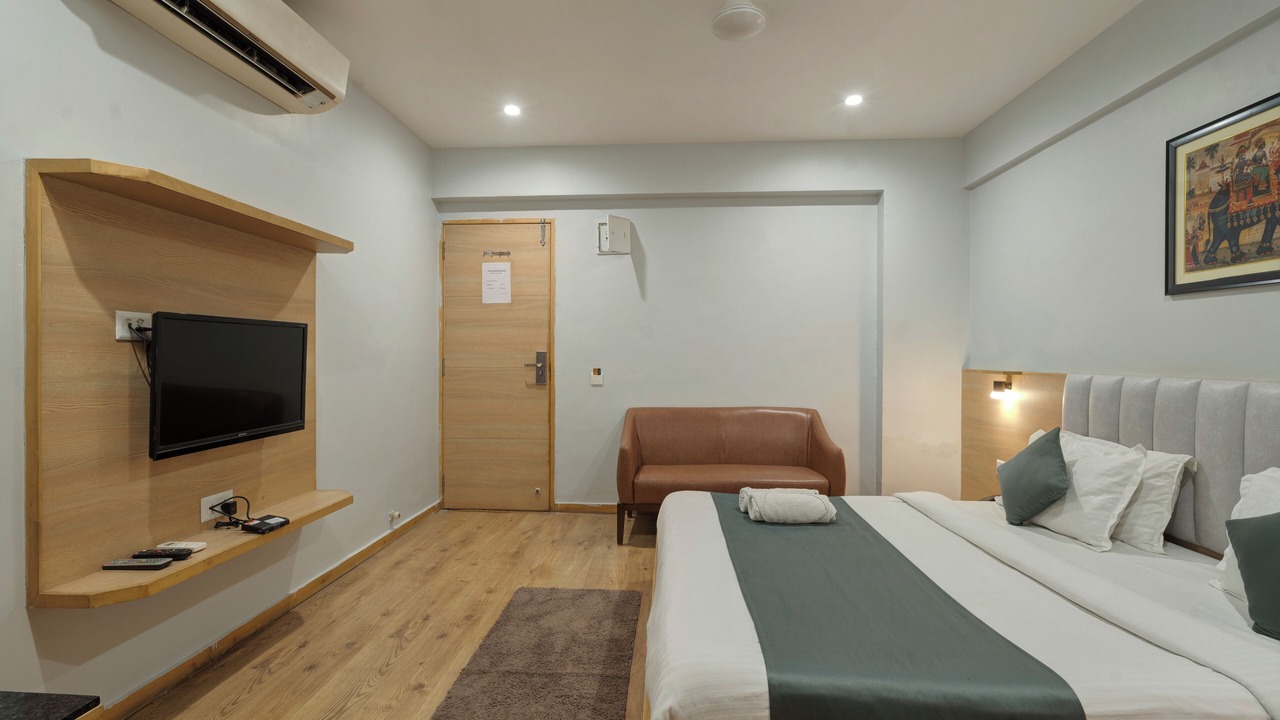 Photo of Bedroom in Gandhinagar